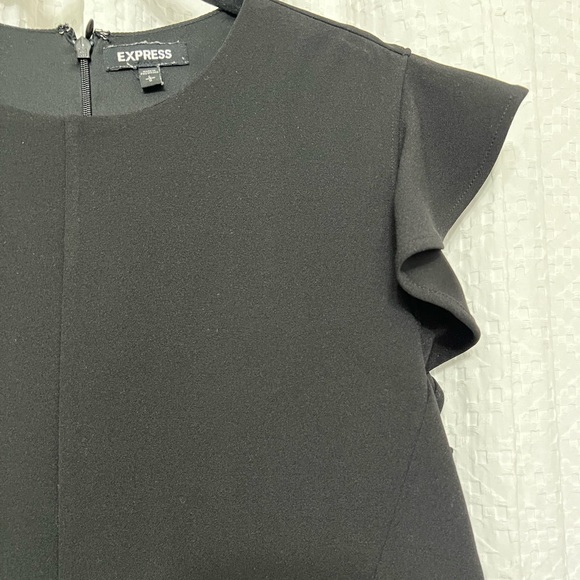 Express Ruffle Hem Dress - Picture 2 of 4